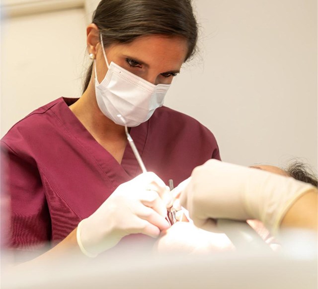 ¿Te avergüenza sonreír en las fotos?